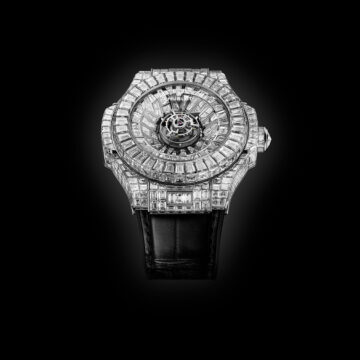 nearly-500-diamonds-adorn-hublot’s-latest-big-bang-creation